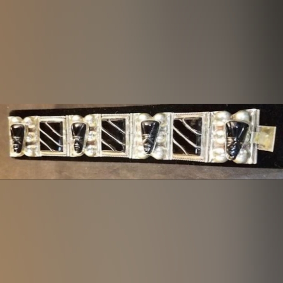Sterling Silver Vintage Heavy 40's Mexico Aztec Faces Signed Link Bracelet - Picture 1 of 15